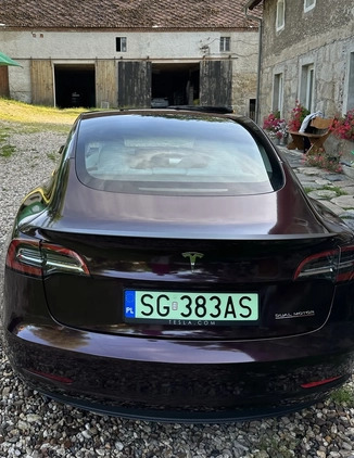 Tesla Model 3 cena 200000 przebieg: 17600, rok produkcji 2022 z Gliwice małe 277